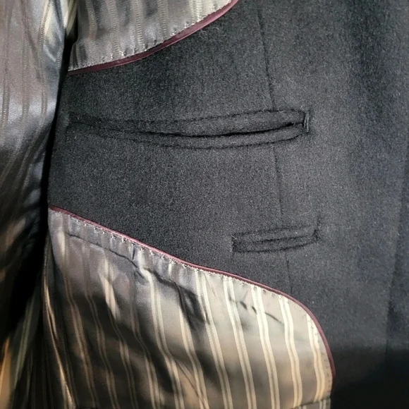 Men's Black Wool & Cashmere  Italian Overcoat 48R (XXL) - Picture 6 of 6